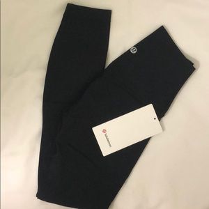 Lululemon never worn leggings 🖤